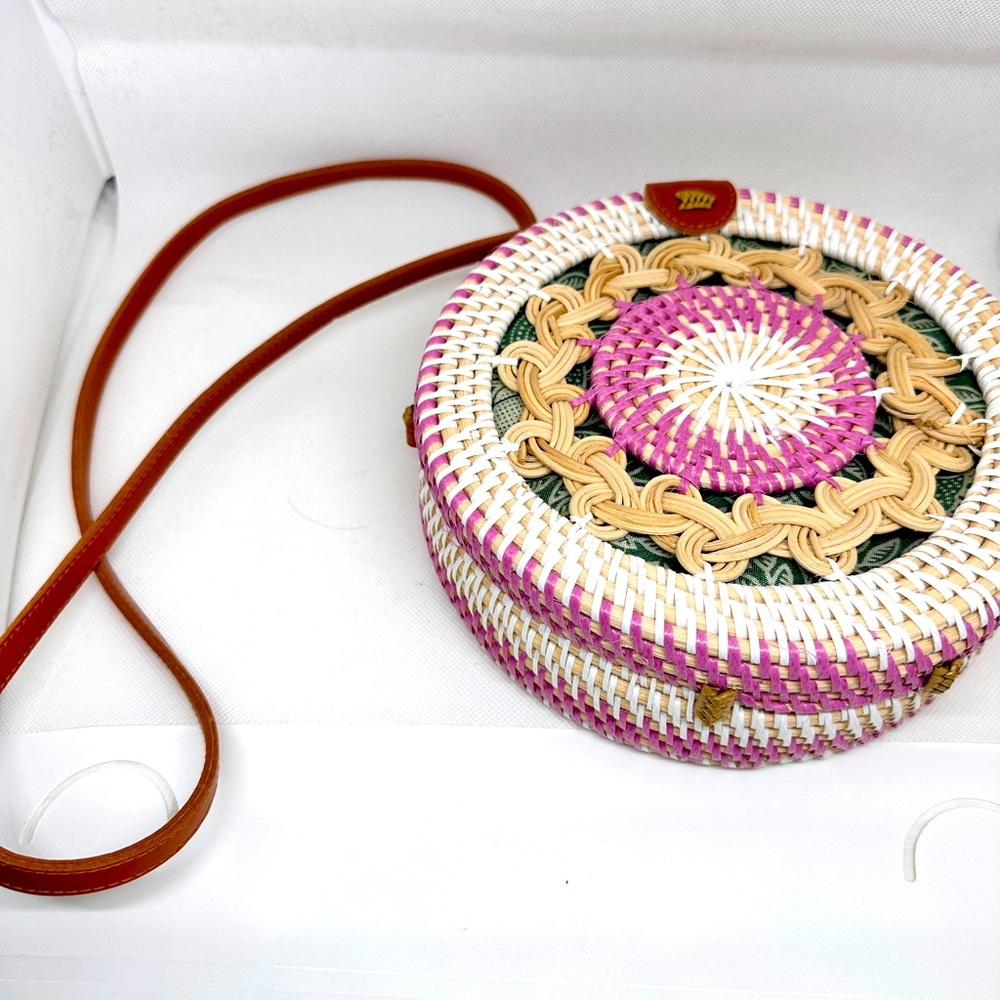Round Bamboo Shoulder Bag